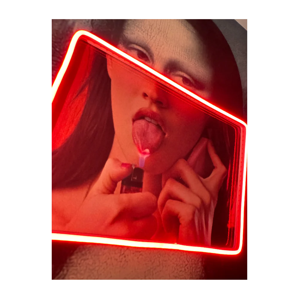 Giaconda Lollipop V.2 LED wall art in Originals LED Wall Art finish - additional product view | KULORI