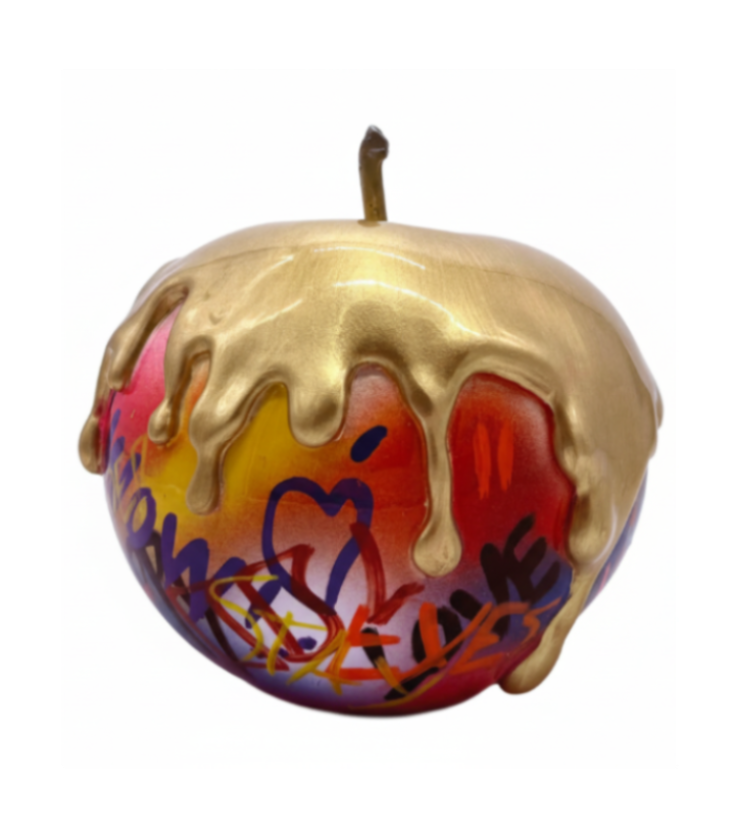 Graf in Gold Melted Apple sculpture in Graffiti °2 finish - main product view | KULORI