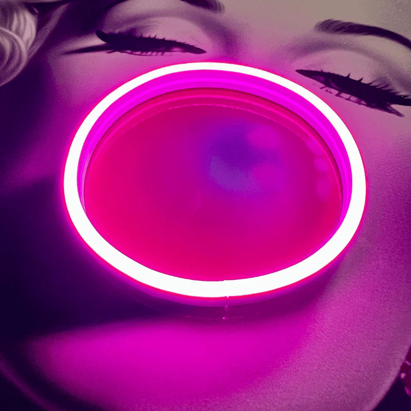 Marilyn Bubble Pop LED wall art in Originals LED Wall Art finish - additional product view | KULORI